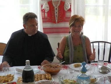 Okamihy koncertu-Szvorák Katalin koncertjének pillanatai 2012.június 24-én
Okamihy koncertu-Szvorák Katalin koncertjének pillanatai 2012.június 24-én
