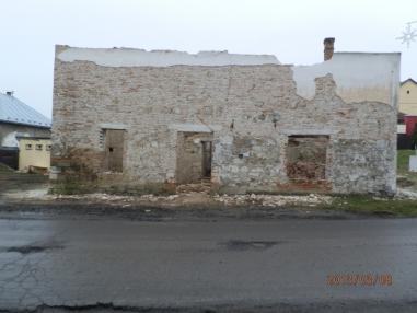 Búracie práce na starom KD vo Veľkej nad Ipľom-marec 2013
Búracie práce na starom KD vo Veľkej nad Ipľom-marec 2013