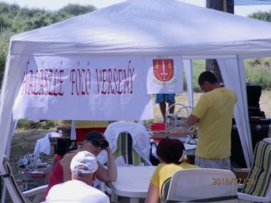 Účastníci festivalu. Účastníci festivalu.
