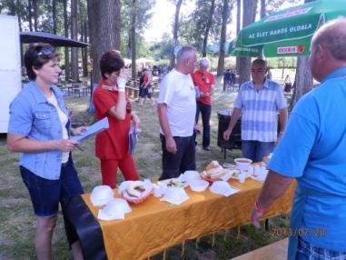 Účastníci festivalu. Účastníci festivalu.