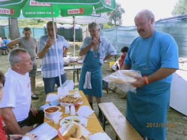 Účastníci festivalu. Účastníci festivalu.