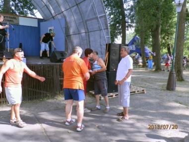 Účastníci festivalu. Účastníci festivalu.