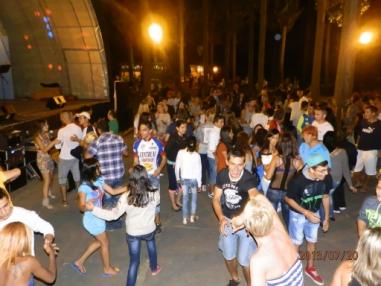 Účastníci festivalu. Účastníci festivalu.