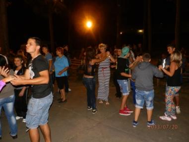 Účastníci festivalu. Účastníci festivalu.