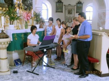 Účastníci festivalu. Účastníci festivalu.