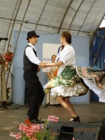 Účastníci festivalu. Účastníci festivalu.