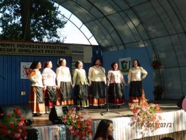 Účastníci festivalu. Účastníci festivalu.