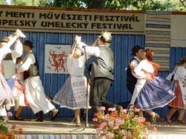 Účastníci festivalu. Účastníci festivalu.