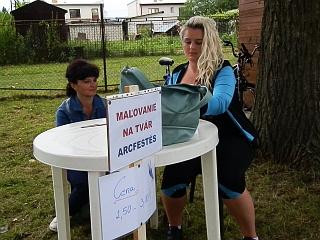 Prípravné práce na slávnosť a varenie halászlé. Prípravné práce na slávnosť a varenie halászlé.