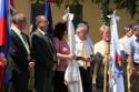 Starostovia družobných obcí s vlajkami obcí Starostovia družobných obcí s vlajkami obcí
