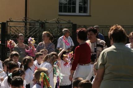 Kultúrnym programom nás pobavili žiaci zo základnej školy a škôlkáry
Kultúrnym programom nás pobavili žiaci zo základnej školy a škôlkáry