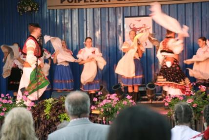 Program počas Poipeľských kultúrnych slávností Program počas Poipeľských kultúrnych slávností