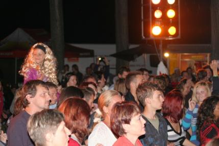 Program počas Poipeľských kultúrnych slávností Program počas Poipeľských kultúrnych slávností
