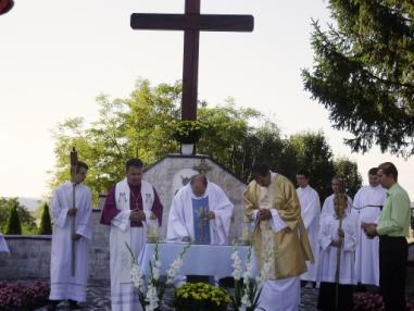 Svätá omša na velickej kalvárii
Svätá omša na velickej kalvárii