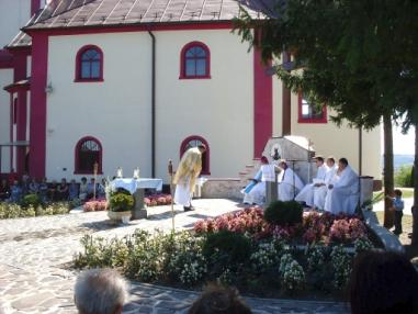 Svätá omša na velickej kalvárii
Svätá omša na velickej kalvárii