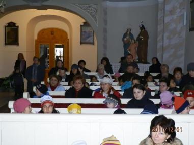 Chvíle koncertu a rozdávania mikulášských darčekov Chvíle koncertu a rozdávania mikulášských darčekov
