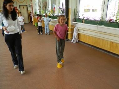 Deti mali pestrý program a boli oceňované za účasť na súťažiach
Deti mali pestrý program a boli oceňované za účasť na súťažiach