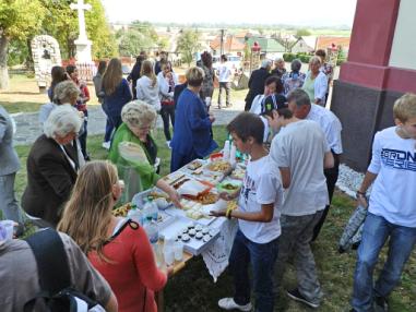 Svätá omša na kalvárii
Svätá omša na kalvárii