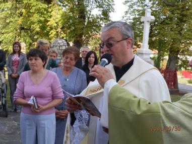 Slávnostné momenty z privítania relikvie.
Slávnostné momenty z privítania relikvie.