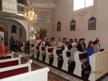 Slávnostné momenty z privítania relikvie.
Slávnostné momenty z privítania relikvie.