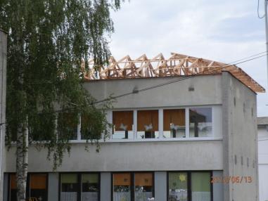 Pohľady na rekonštukčné práce v lete a na jeseň r.2012
Pohľady na rekonštukčné práce v lete a na jeseň r.2012