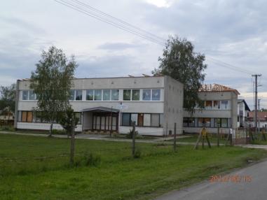 Pohľady na rekonštukčné práce v lete a na jeseň r.2012
Pohľady na rekonštukčné práce v lete a na jeseň r.2012