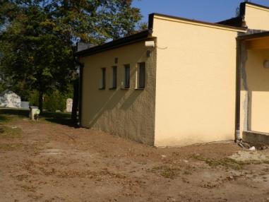 Pohľady na rekonštukčné práce-spevnenie základov.
Pohľady na rekonštukčné práce-spevnenie základov.