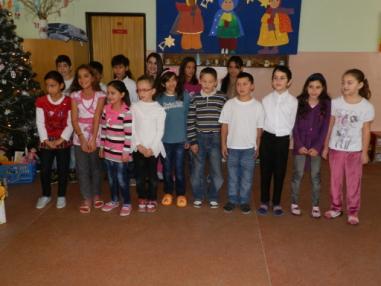 Vianočný pozdrav žiakov_21.12.2012
Vianočný pozdrav žiakov_21.12.2012