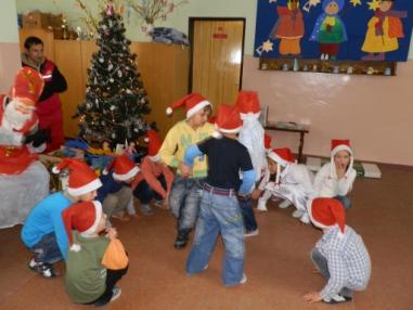 Vianočný pozdrav žiakov_21.12.2012
Vianočný pozdrav žiakov_21.12.2012
