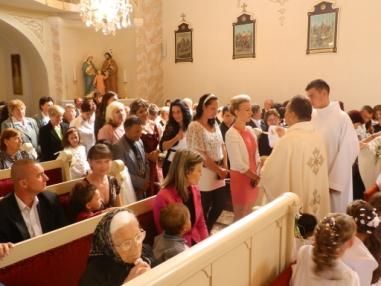 Prvé sv.prijímanie vo farskom kostole.
Prvé sv.prijímanie vo farskom kostole.