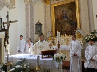 Prvé sv.prijímanie vo farskom kostole.
Prvé sv.prijímanie vo farskom kostole.