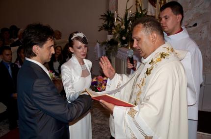 Sobášny obrad spojený so sv. omšou. Sobášny obrad spojený so sv. omšou.