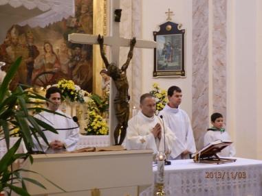 Momenty zo sv. omše. Momenty zo sv. omše.