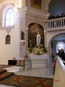 Momenty zo sv. omše. Momenty zo sv. omše.