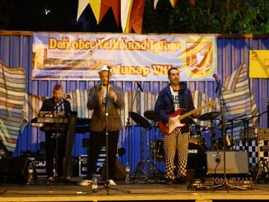 Večerný koncert skupiny Polemic a tanečná zábava. Večerný koncert skupiny Polemic a tanečná zábava.