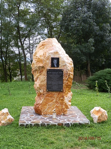 Fotogaléria Slávnostné odhalenie pamätníka zosnulého farára PaedDr.Šišku_27.9.2014 (53) Slávnostné odhalenie pamätníka zosnulého farára PaedDr.Šišku_27.9.2014