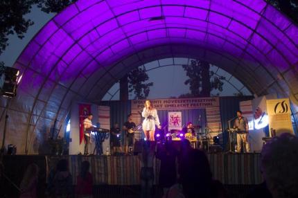 Momentky z festivaluFoto:Š Šimon Momentky z festivaluFoto:Š Šimon