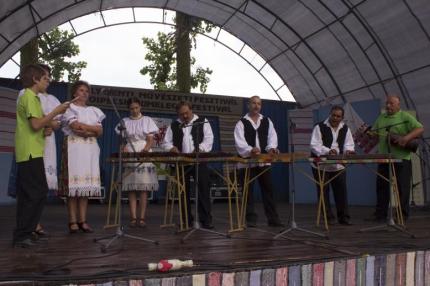 Momentky z festivaluFoto:Š Šimon Momentky z festivaluFoto:Š Šimon