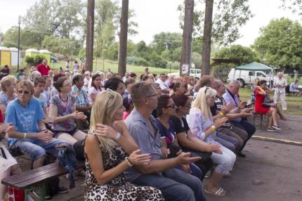 Momentky z festivaluFoto:Š Šimon Momentky z festivaluFoto:Š Šimon